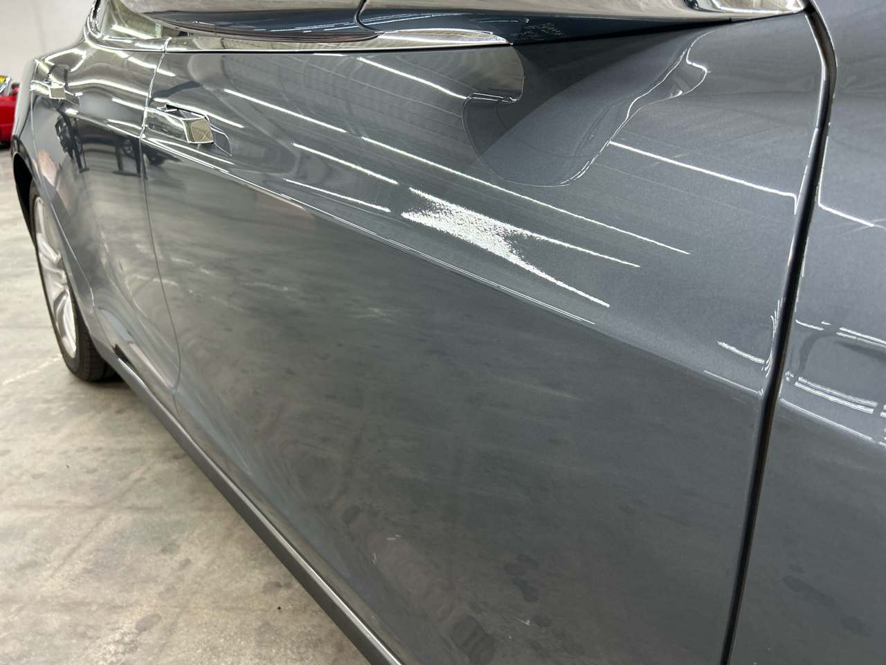 2014 Tesla Model S photo 5