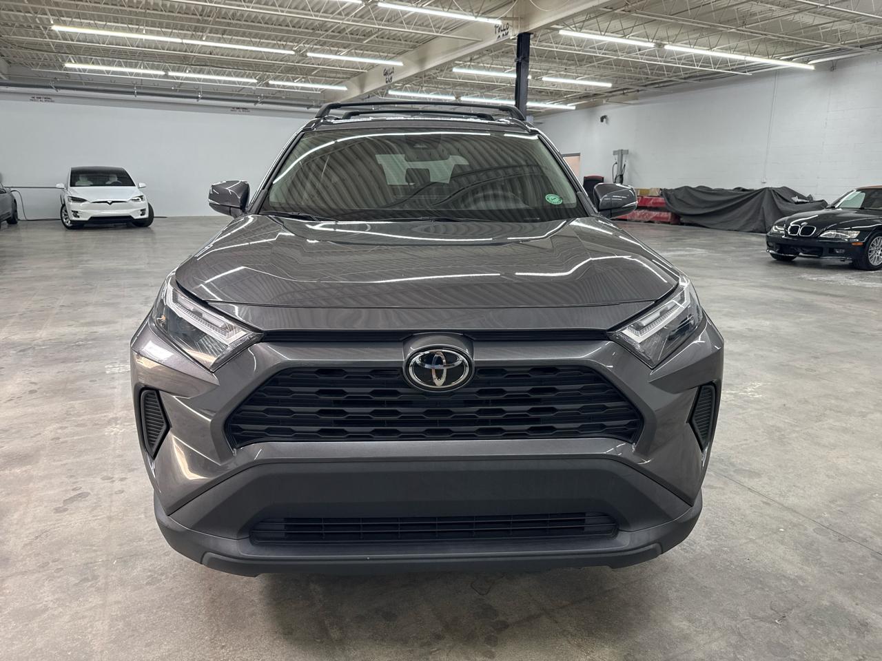 Toyota RAV4 XLE FWD (Natl) 2022