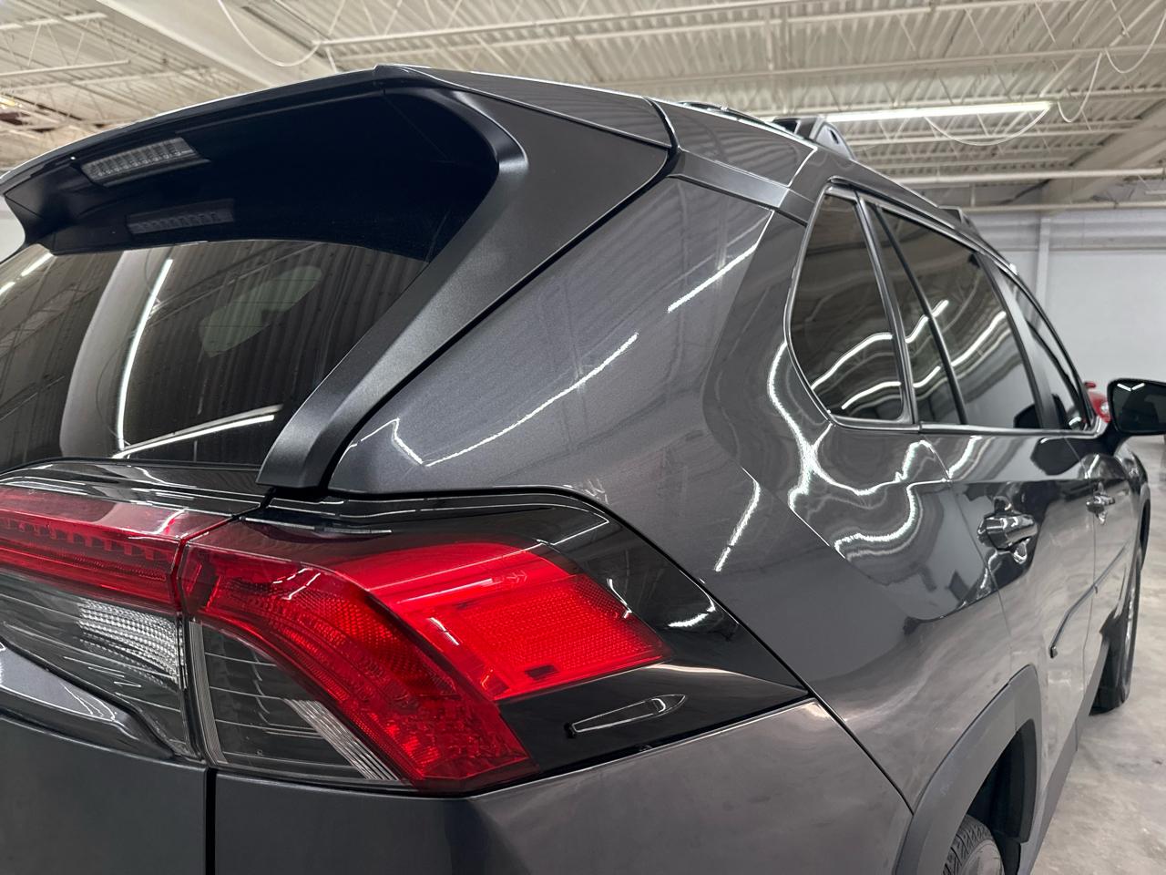 Toyota RAV4 XLE FWD (Natl) 2022