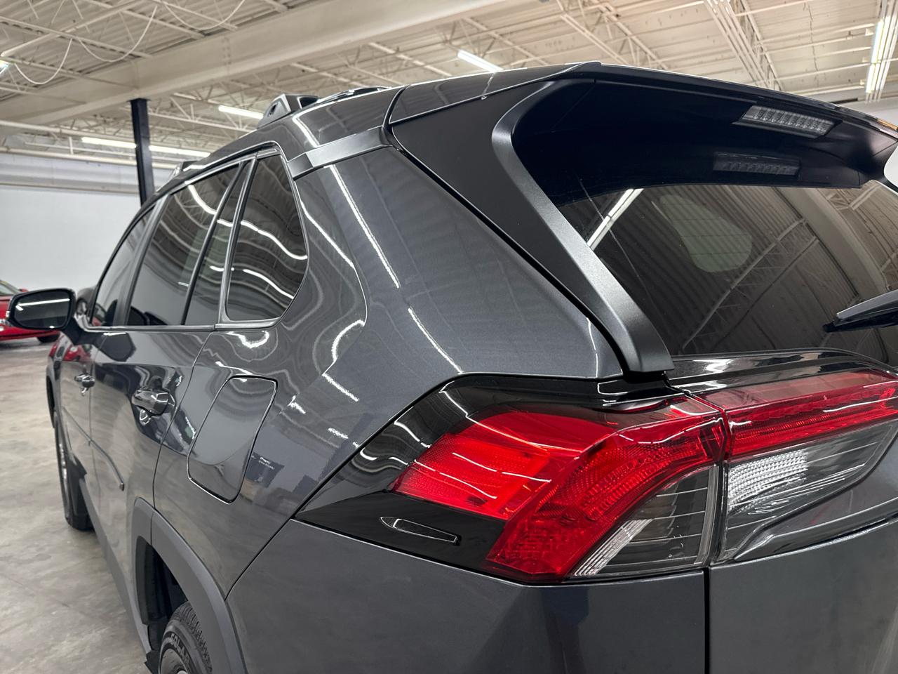 Toyota RAV4 XLE FWD (Natl) 2022