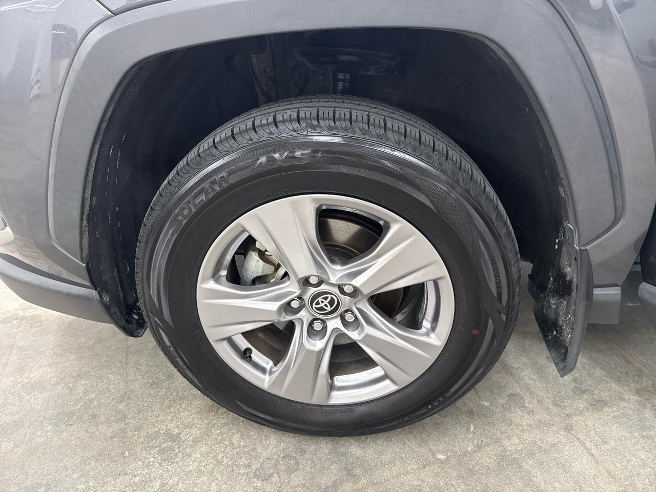 Toyota RAV4 XLE FWD (Natl) 2022