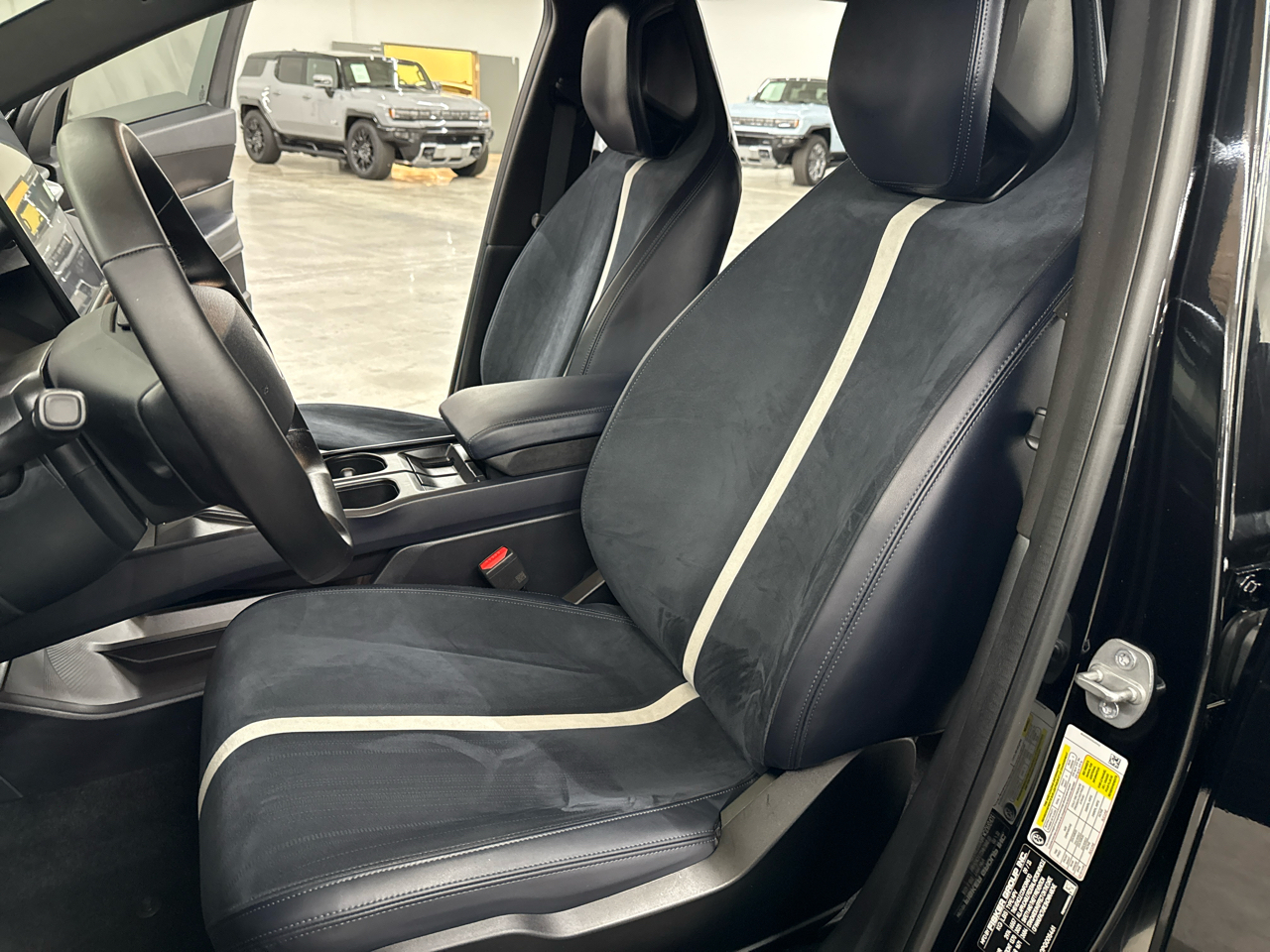 Fisker Ocean One AWD 2023 Fisker Ocean One AWD 2023