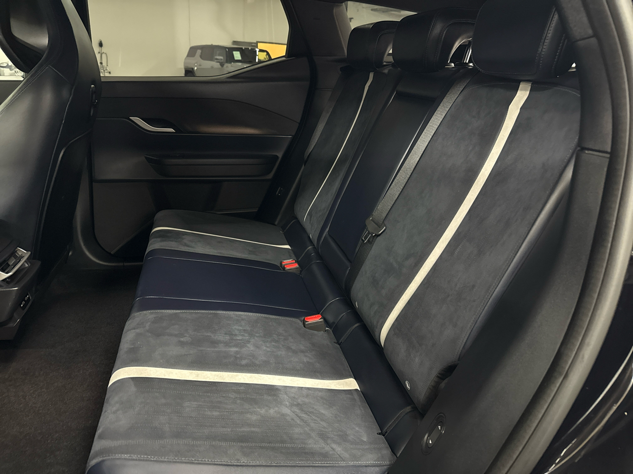 Fisker Ocean One AWD 2023 Fisker Ocean One AWD 2023