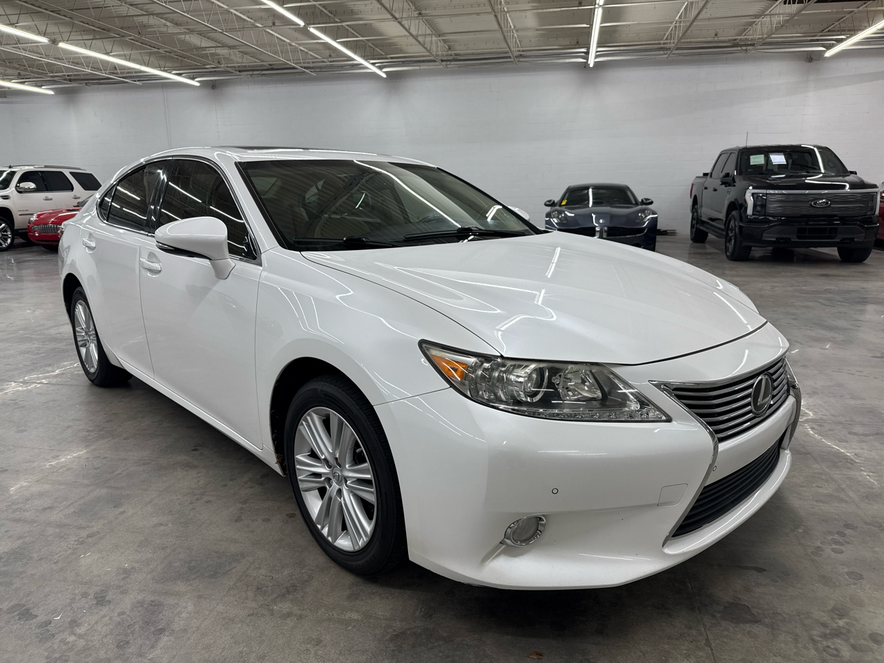 Lexus ES 350 4dr Sdn 2014 Lexus ES 350 4dr Sdn 2014