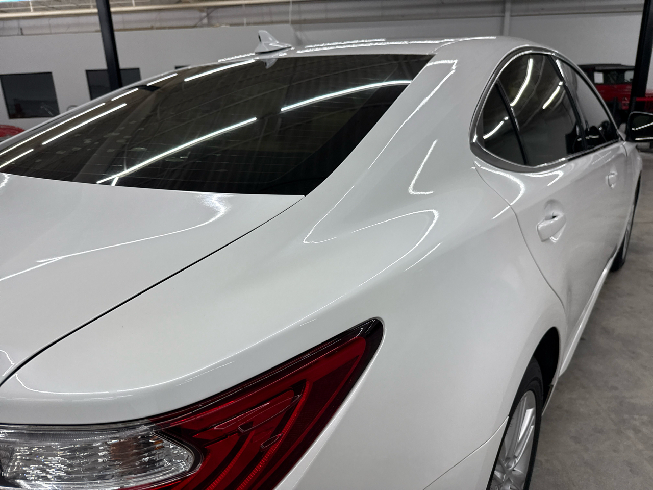 Lexus ES 350 4dr Sdn 2014 Lexus ES 350 4dr Sdn 2014