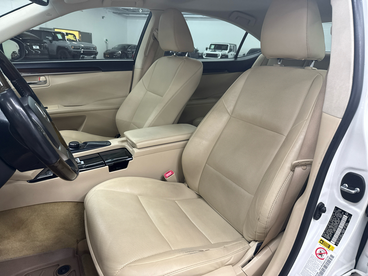 Lexus ES 350 4dr Sdn 2014 Lexus ES 350 4dr Sdn 2014