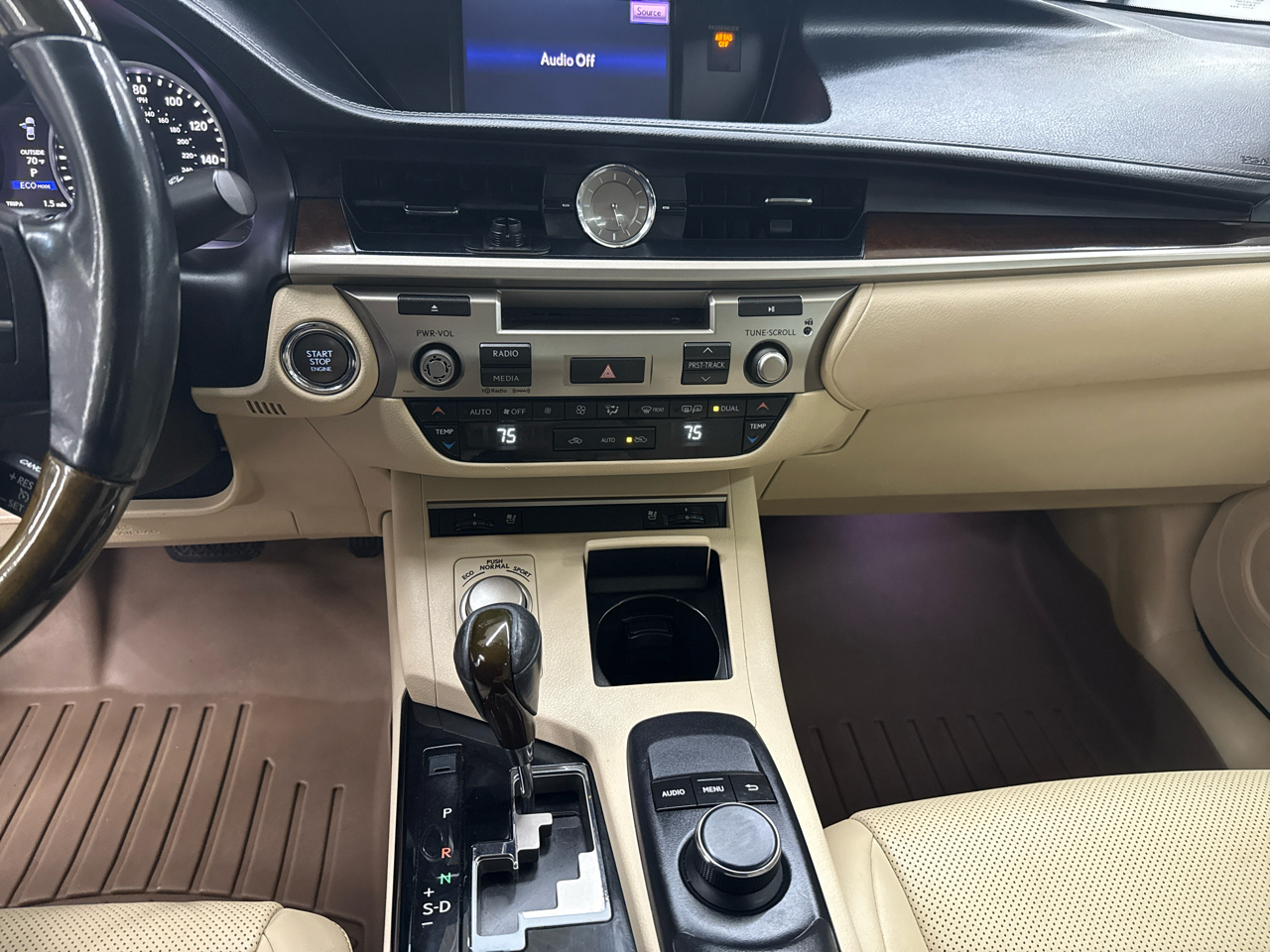 Lexus ES 350 4dr Sdn 2014 Lexus ES 350 4dr Sdn 2014