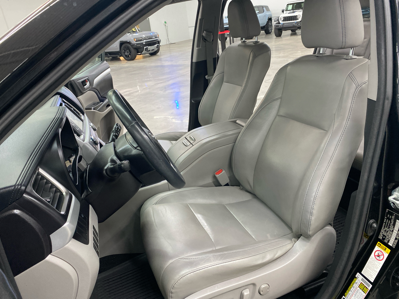 Toyota Highlander FWD 4dr V6 XLE (Natl) 2016 Toyota Highlander FWD 4dr V6 XLE (Natl) 2016