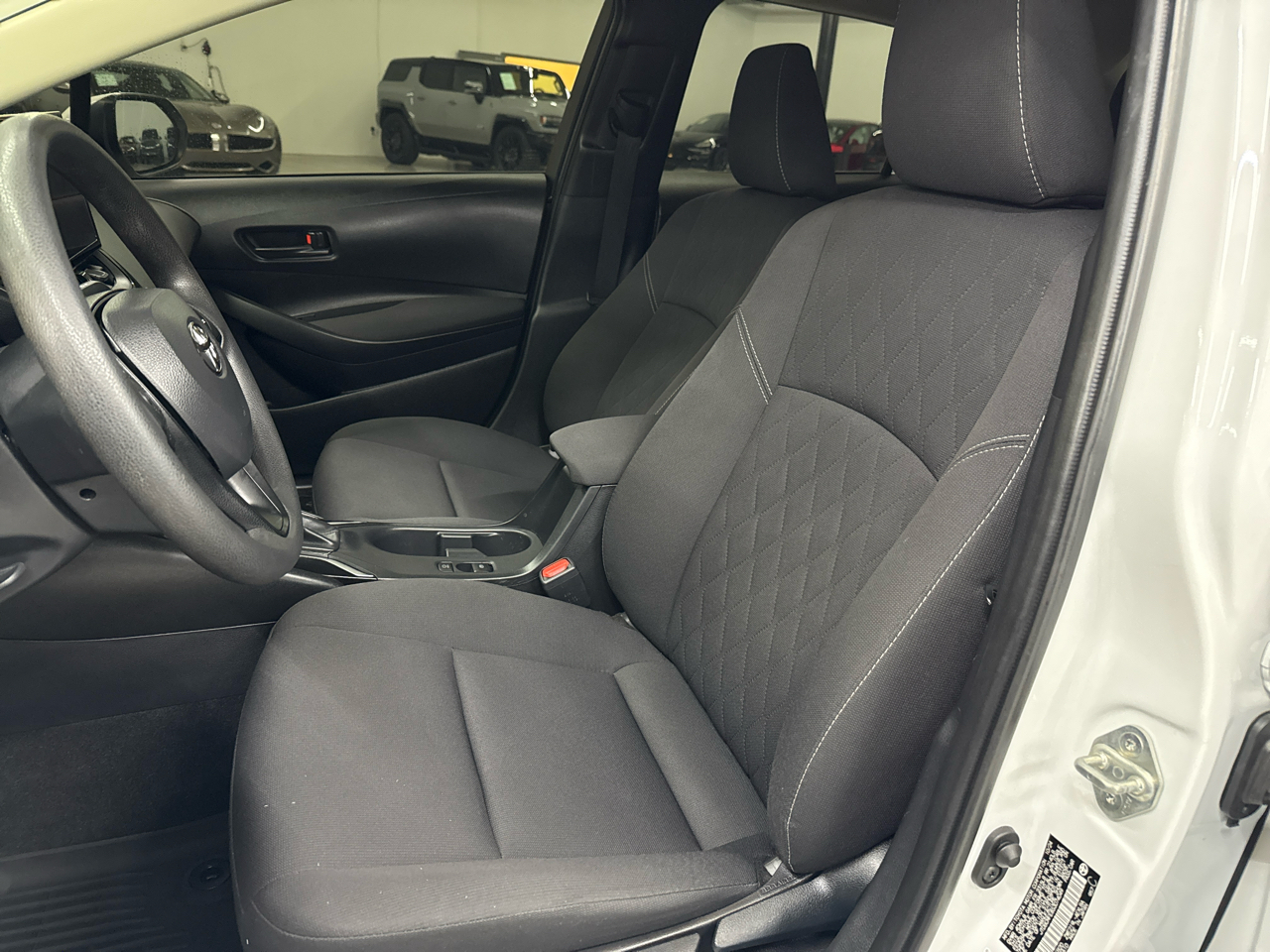 Toyota Corolla Hybrid LE FWD (Natl) 2025 Toyota Corolla Hybrid LE FWD (Natl) 2025