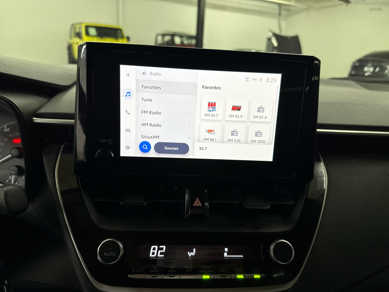 Toyota Corolla Hybrid LE FWD (Natl) 2025 Toyota Corolla Hybrid LE FWD (Natl) 2025