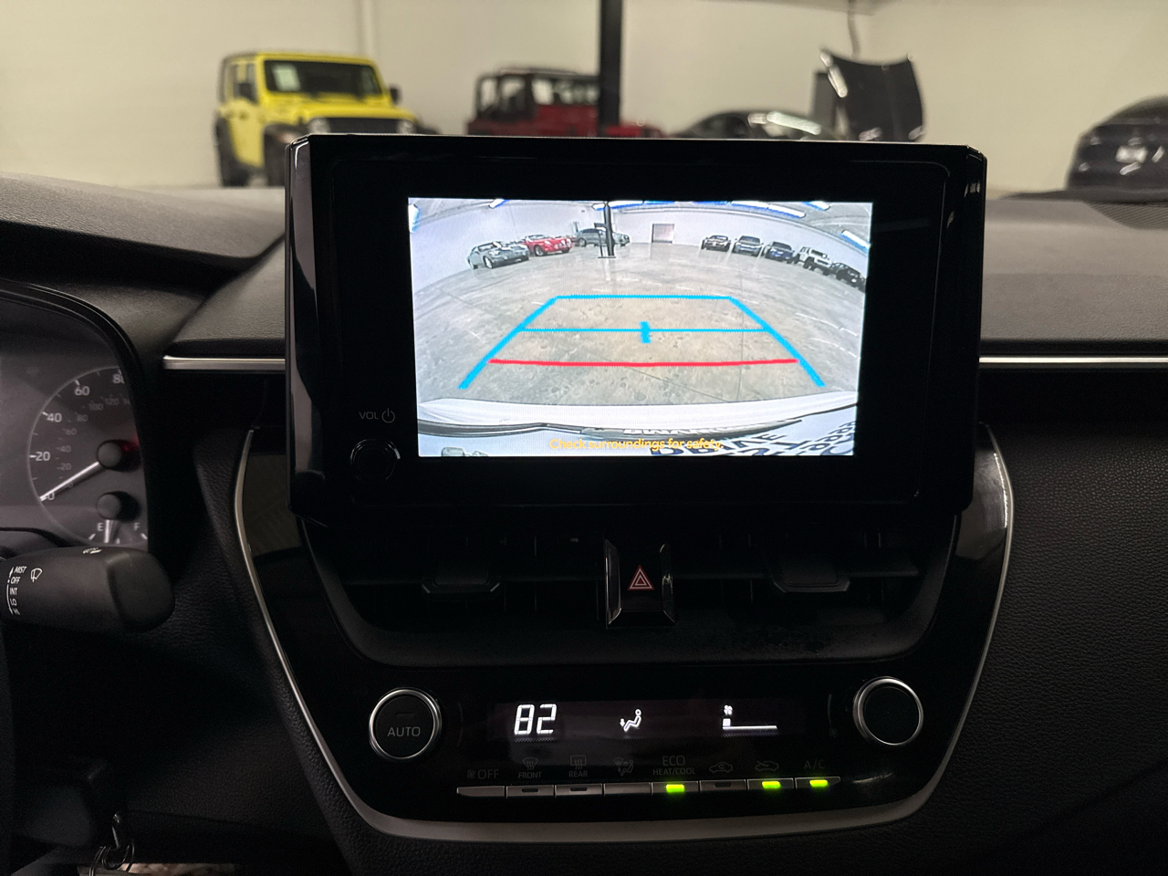 Toyota Corolla Hybrid LE FWD (Natl) 2025 Toyota Corolla Hybrid LE FWD (Natl) 2025