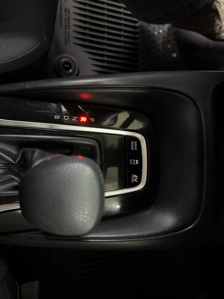 Toyota Corolla Hybrid LE FWD (Natl) 2025 Toyota Corolla Hybrid LE FWD (Natl) 2025