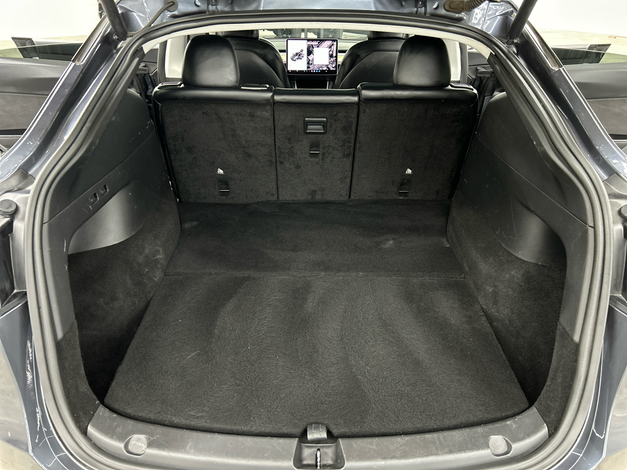 Tesla Model Y Long Range AWD 2021 Tesla Model Y Long Range AWD 2021