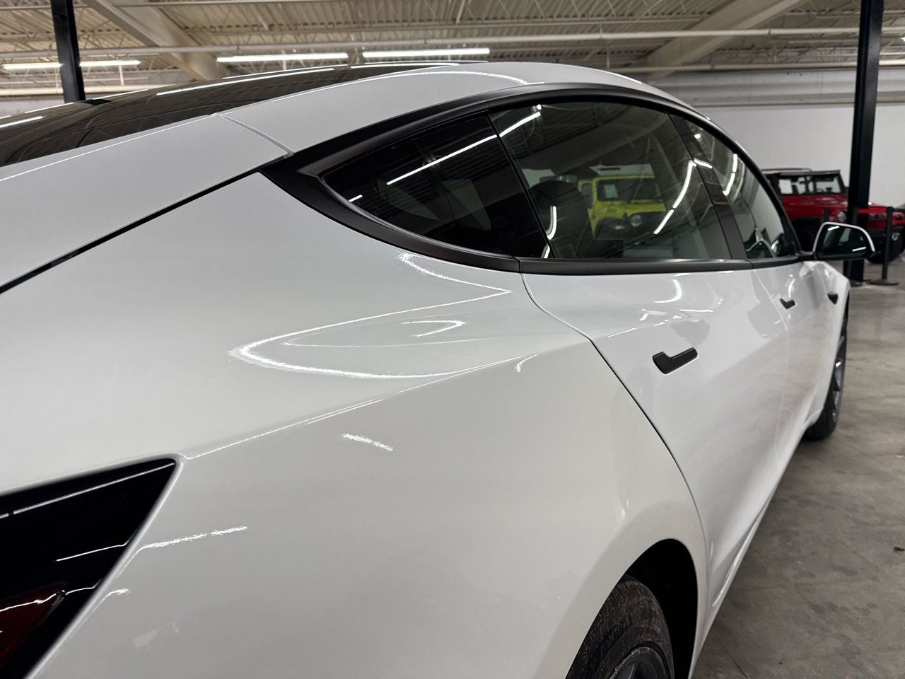 Tesla Model 3 Standard Range Plus RWD 2023 Tesla Model 3 Standard Range Plus RWD 2023