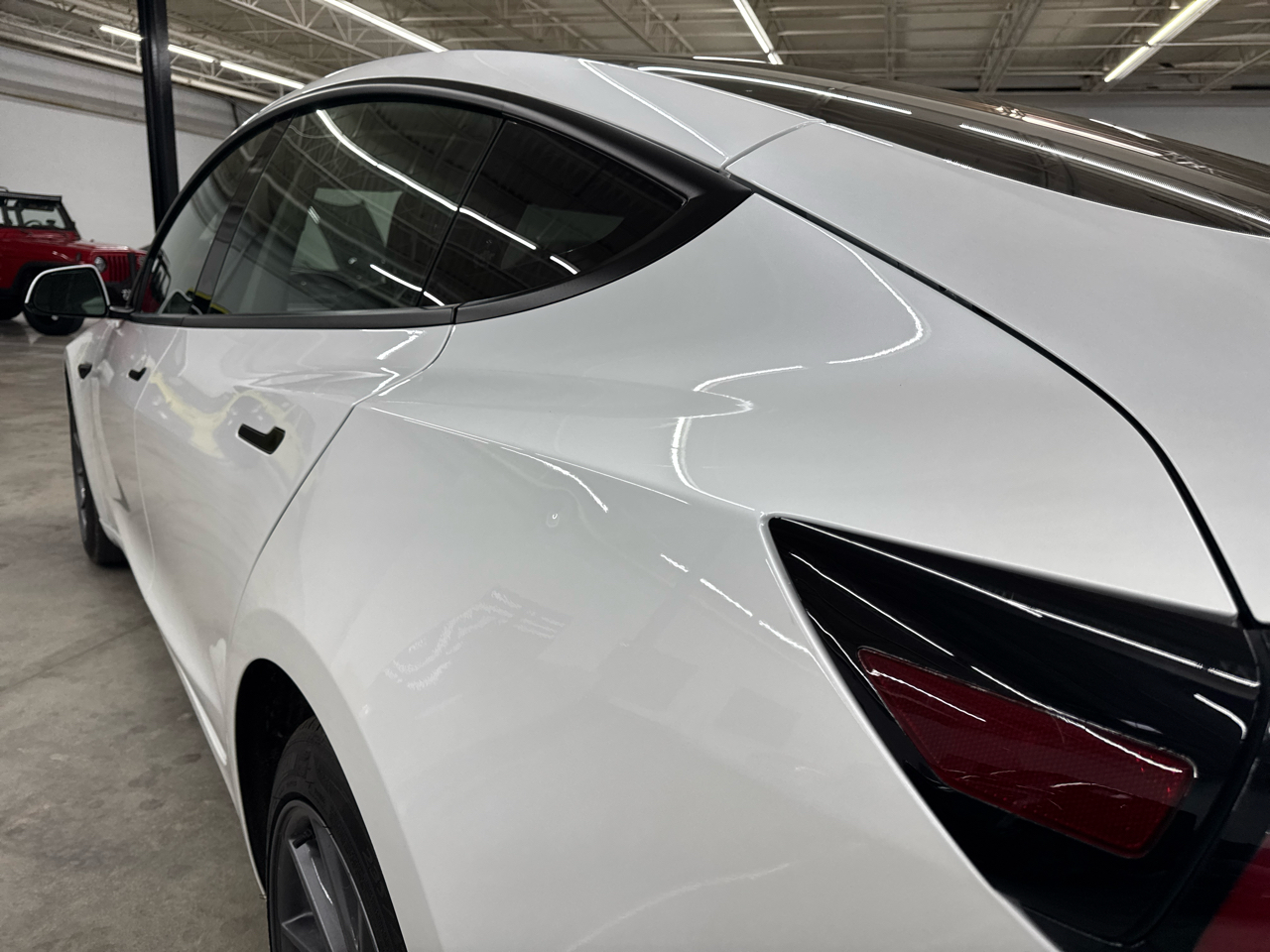 Tesla Model 3 Standard Range Plus RWD 2023 Tesla Model 3 Standard Range Plus RWD 2023