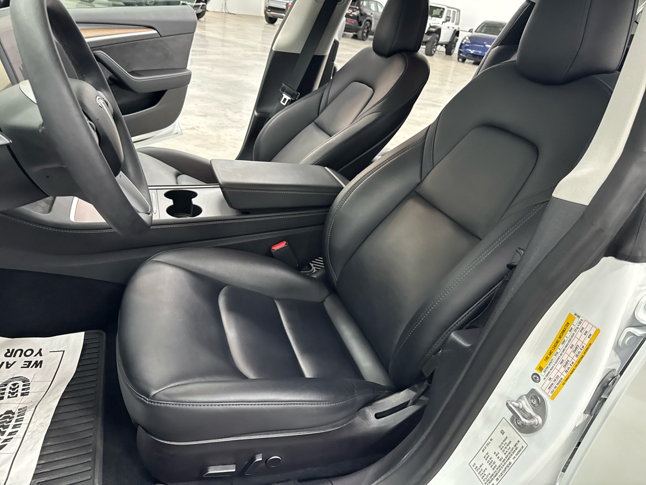 Tesla Model 3 Standard Range Plus RWD 2023 Tesla Model 3 Standard Range Plus RWD 2023