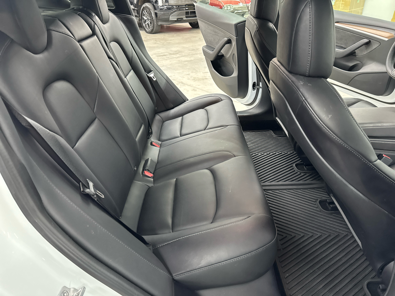 Tesla Model 3 Standard Range Plus RWD 2023 Tesla Model 3 Standard Range Plus RWD 2023