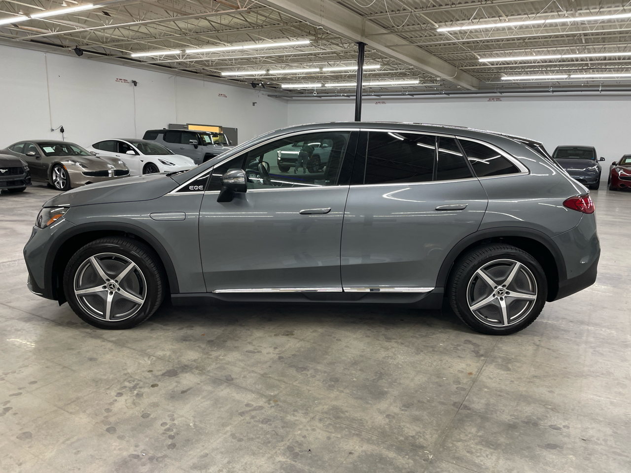 Mercedes-Benz EQE EQE 350 4MATIC SUV 2024 Mercedes-Benz EQE EQE 350 4MATIC SUV 2024