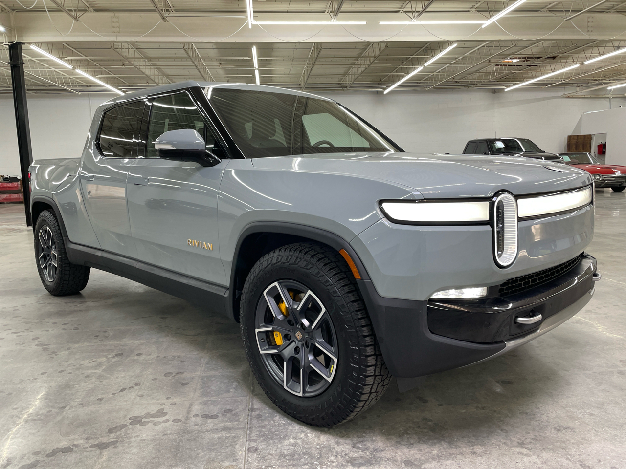 Rivian R1T Adventure Package AWD 2023 Rivian R1T Adventure Package AWD 2023