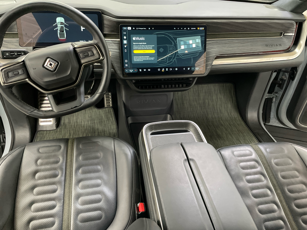 Rivian R1T Adventure Package AWD 2023 Rivian R1T Adventure Package AWD 2023