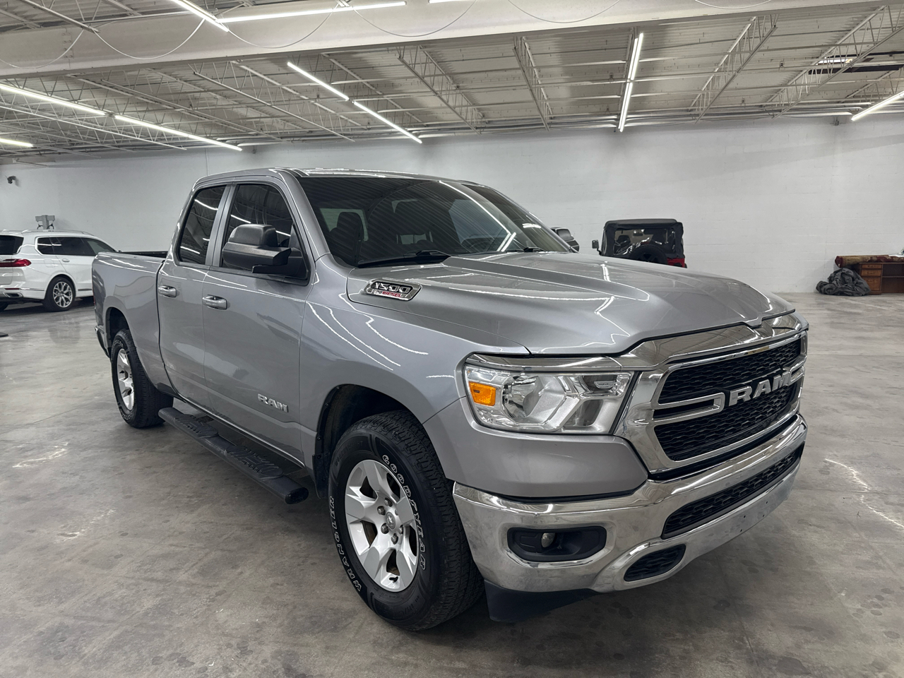 RAM 1500 Big Horn 4x2 Quad Cab 6'4" Box 2021