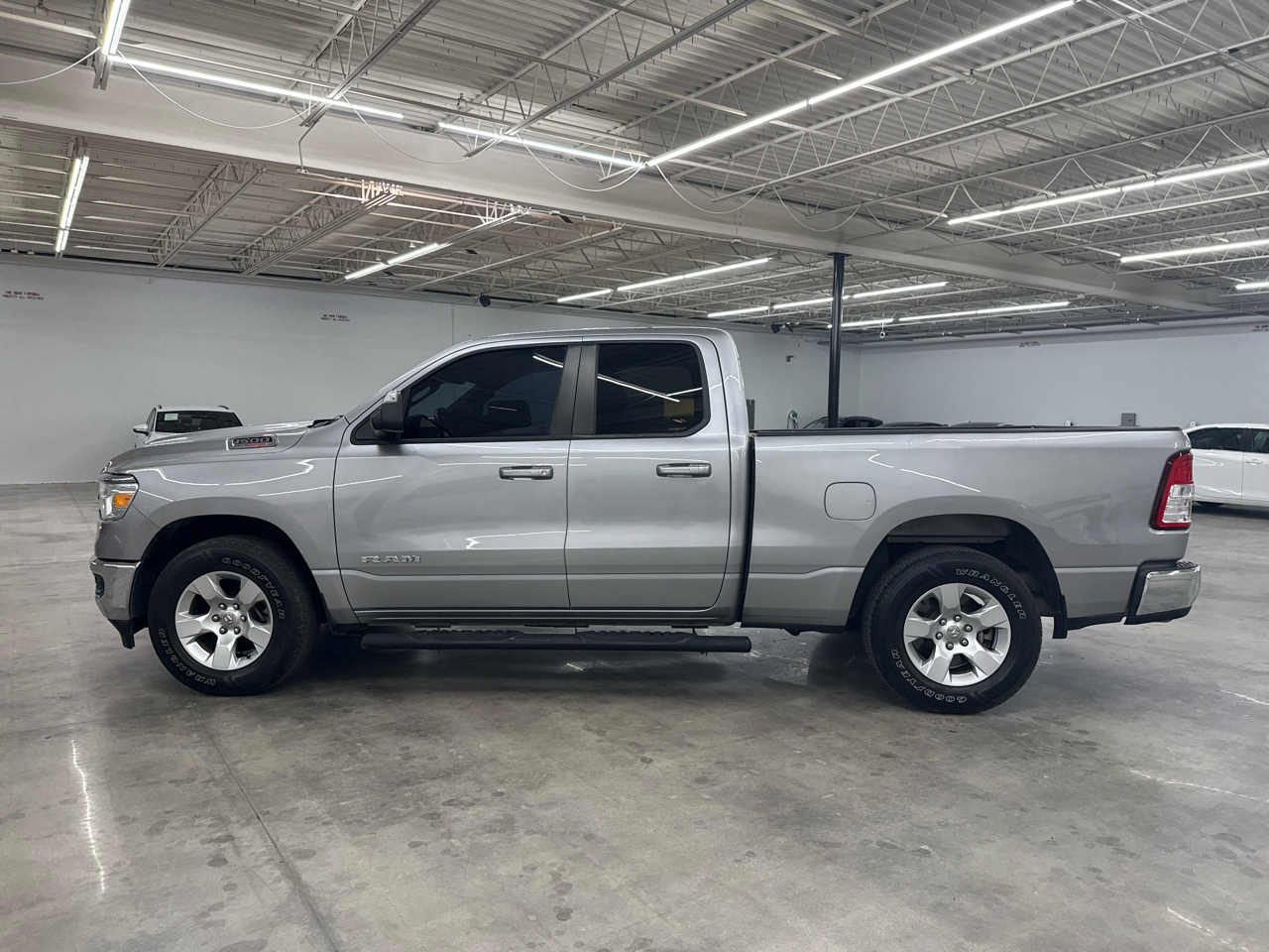 RAM 1500 Big Horn 4x2 Quad Cab 6'4" Box 2021