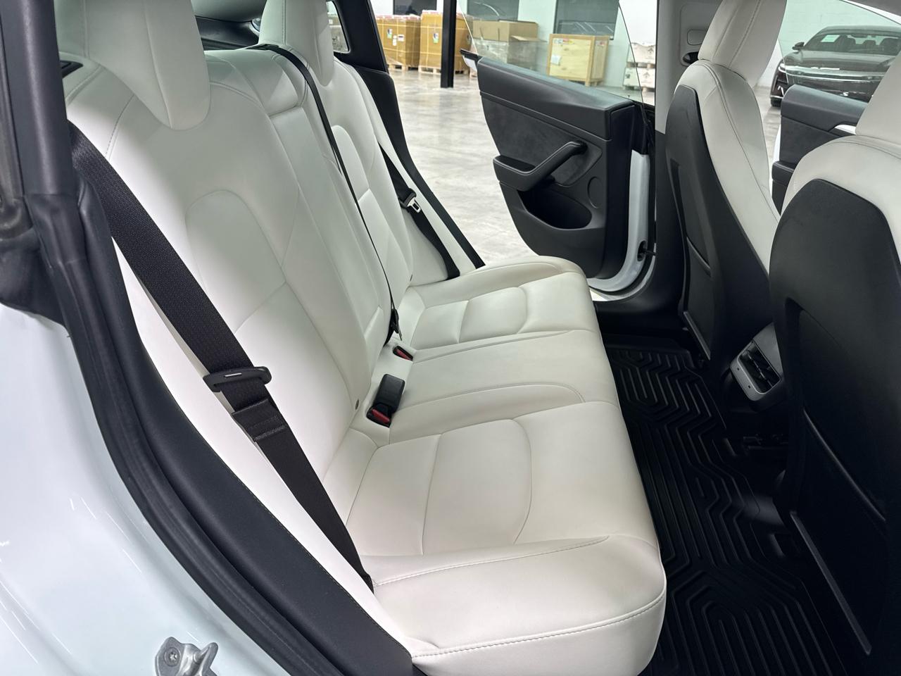 Tesla Model 3 Standard Range Plus RWD 2021