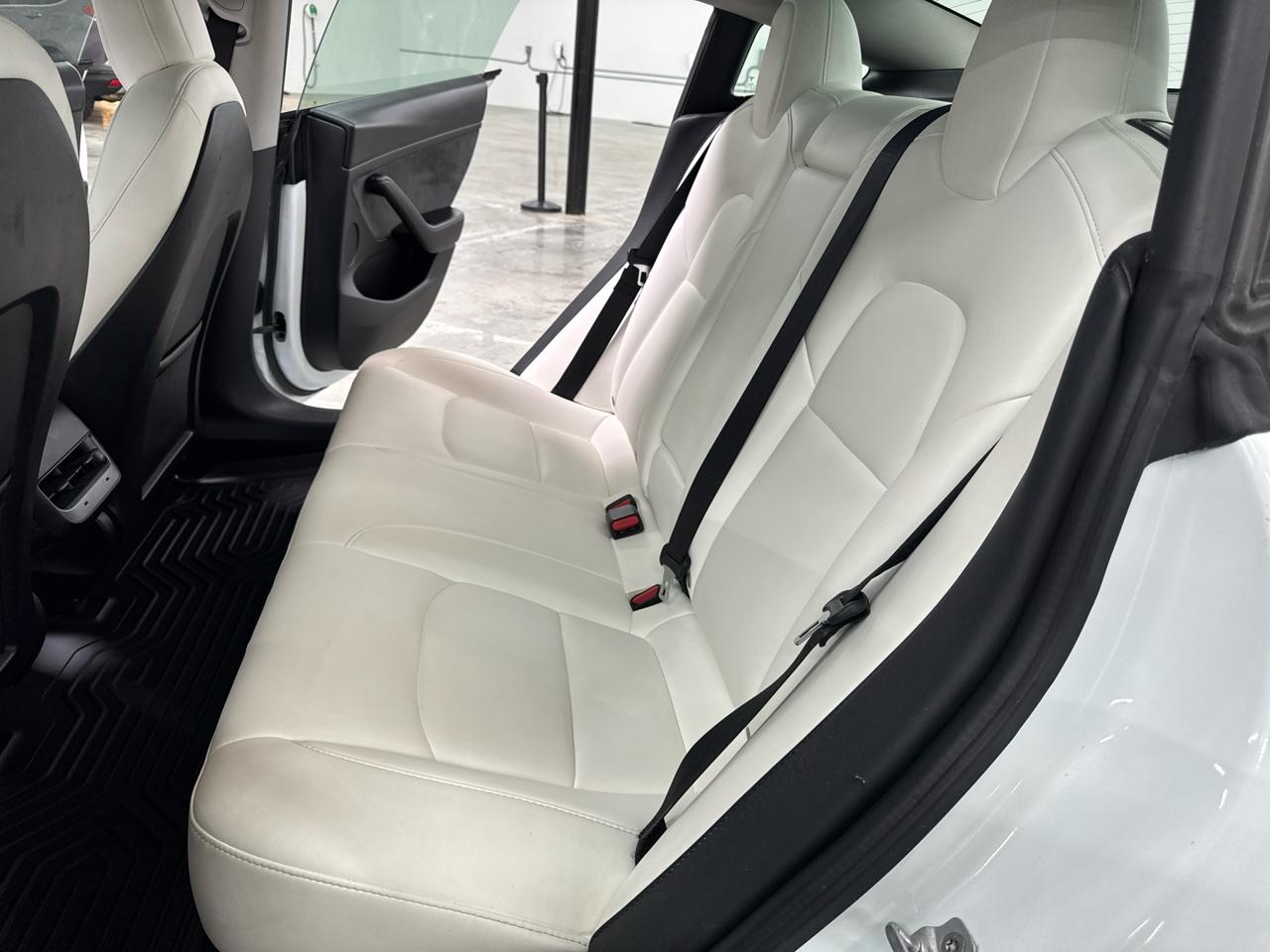 Tesla Model 3 Standard Range Plus RWD 2021