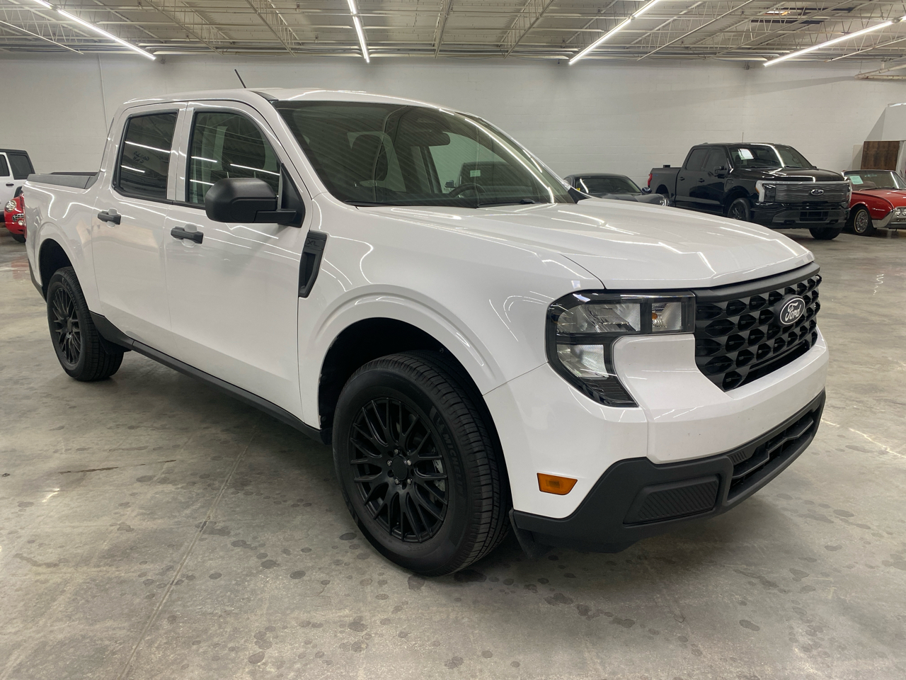 2025 Ford Maverick XL photo 3