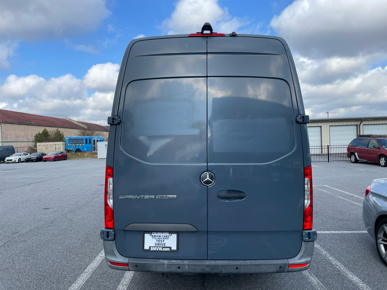 Mercedes-Benz Sprinter Van 2500 High Roof V6 170" RWD 2019