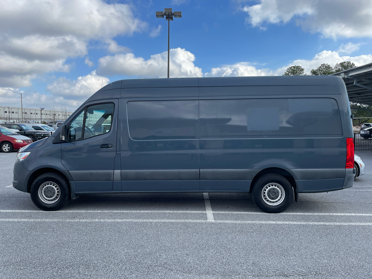 Mercedes-Benz Sprinter Van 2500 High Roof V6 170" RWD 2019