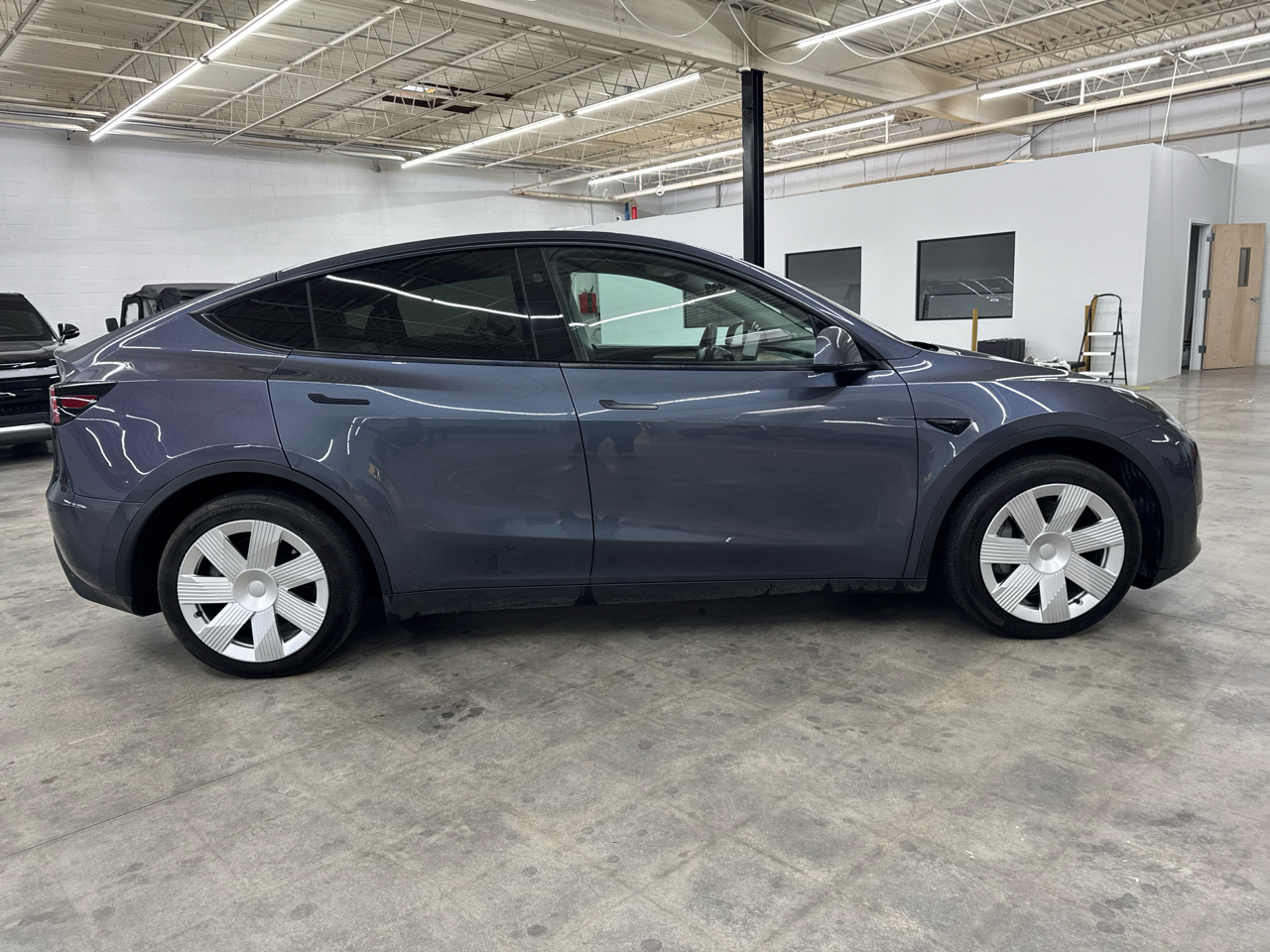 Tesla Model Y Long Range AWD 2023