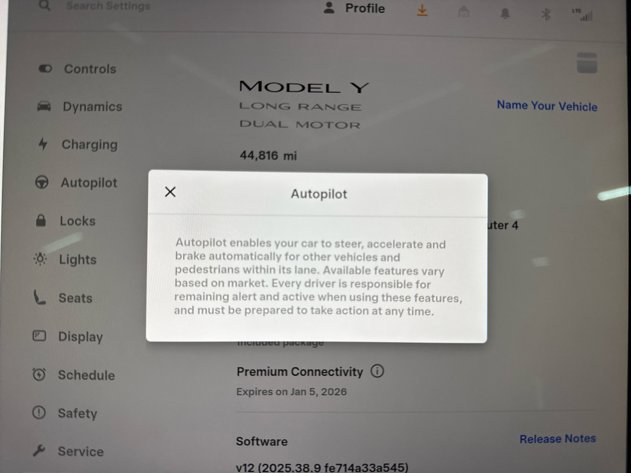 Tesla Model Y Long Range AWD 2023