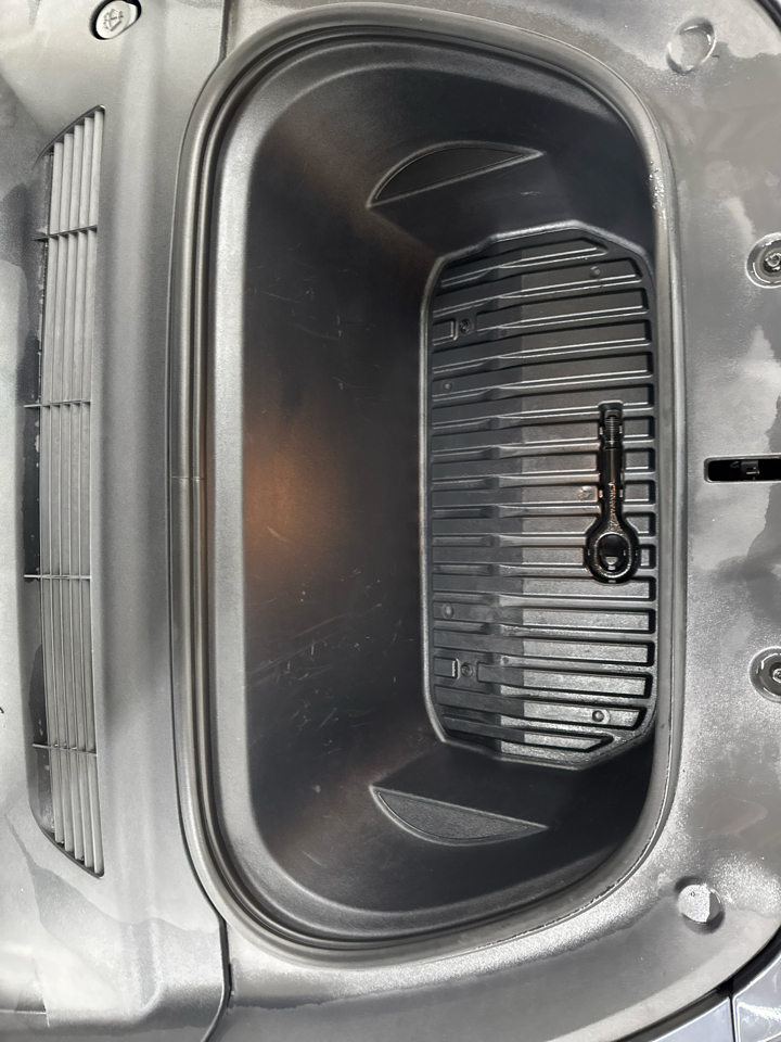 Tesla Model Y Long Range AWD 2023