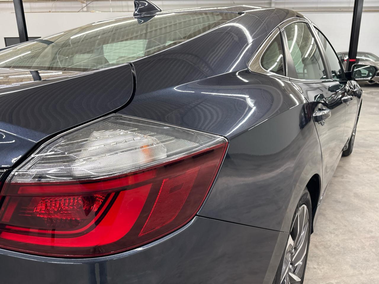 Honda Insight Touring 2021