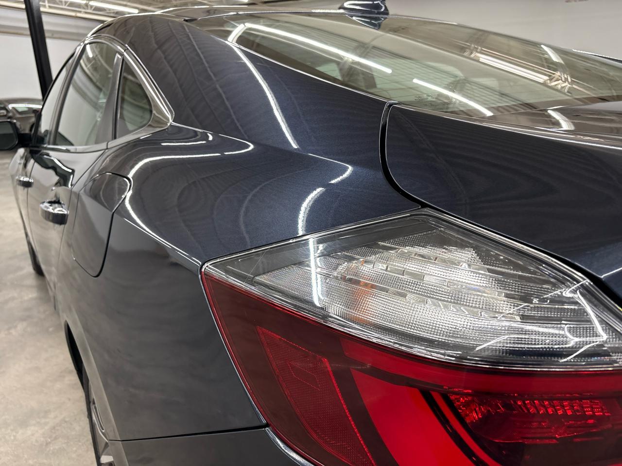 Honda Insight Touring 2021