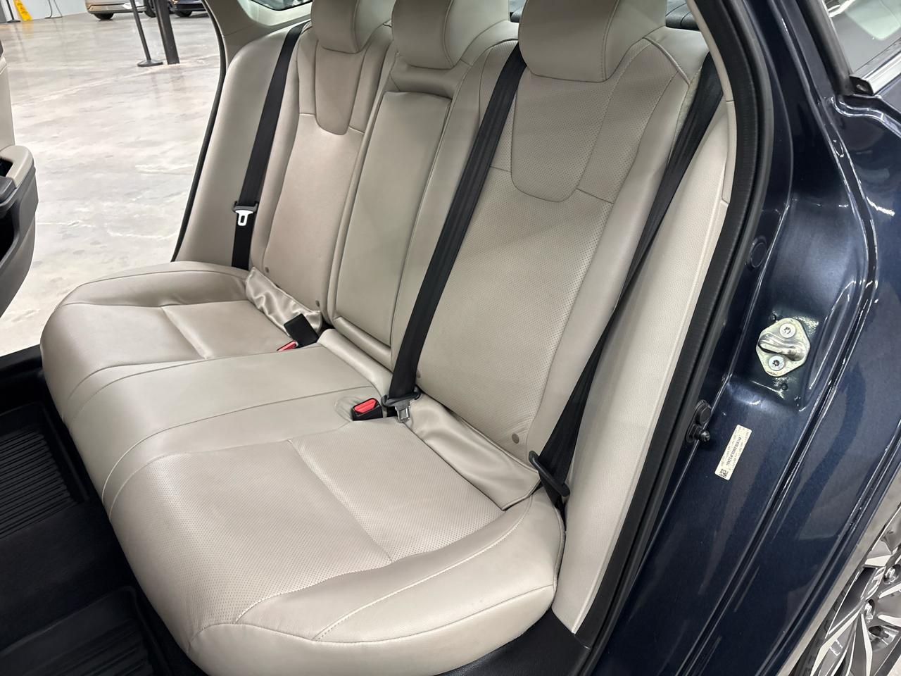 Honda Insight Touring 2021