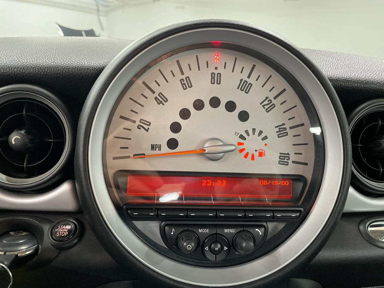 MINI Cooper Hardtop 2dr Cpe 2013