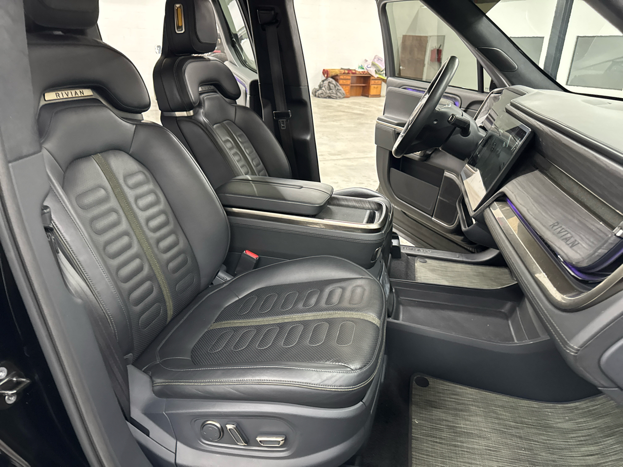 Rivian R1T Adventure Package AWD 2022