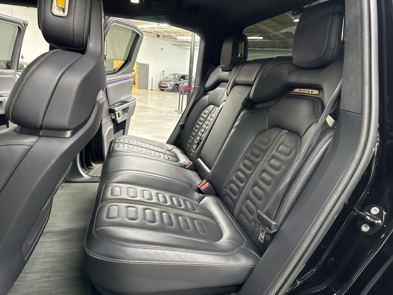 Rivian R1T Adventure Package AWD 2022