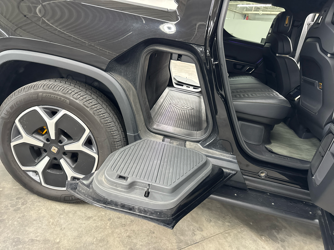 Rivian R1T Adventure Package AWD 2022