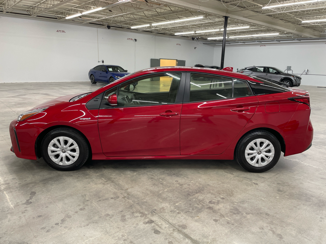 Toyota Prius LE 2021