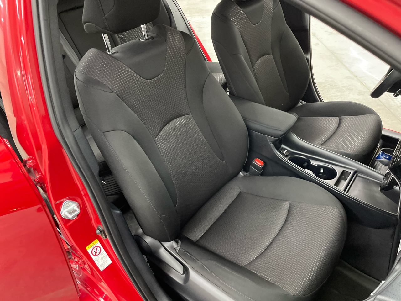 Toyota Prius LE 2021