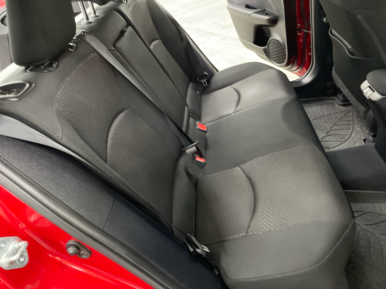 Toyota Prius LE 2021