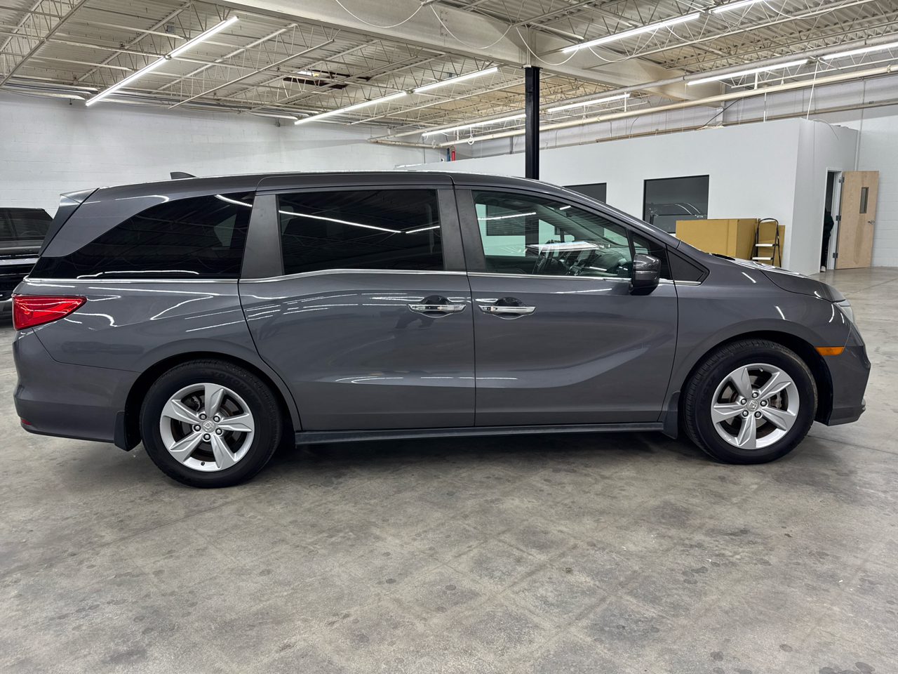 Honda Odyssey EX-L AT with RES & NAVI 2019
