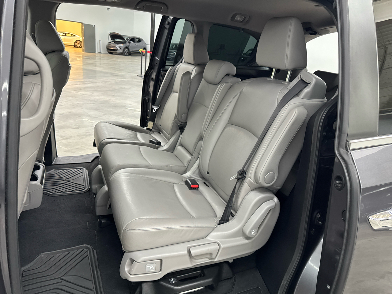 Honda Odyssey EX-L AT with RES & NAVI 2019