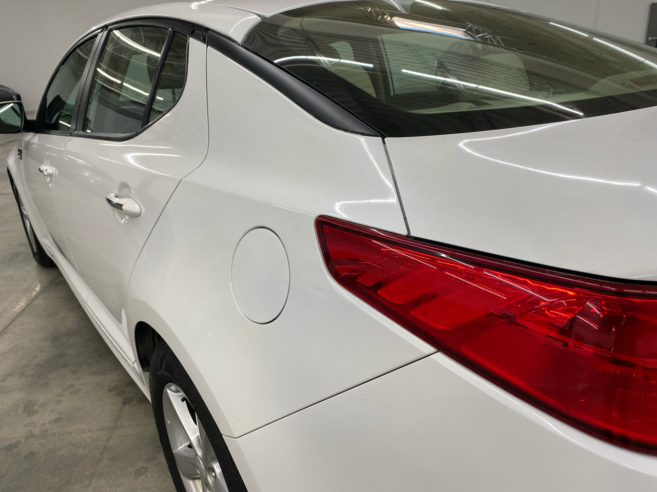 Kia Optima 4dr Sdn LX 2014