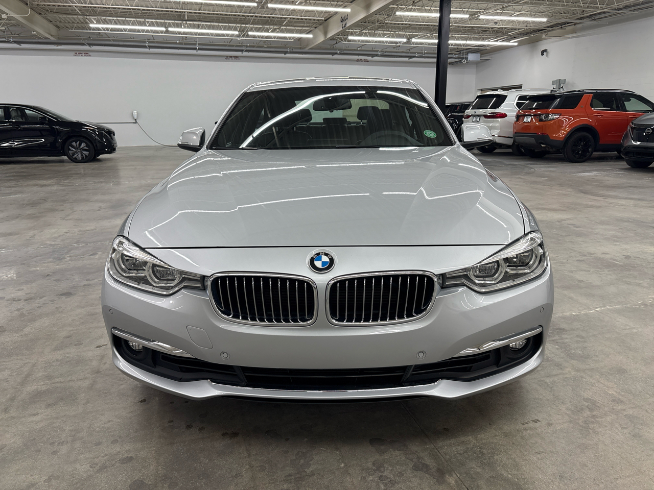 BMW 3 Series 330i 2017