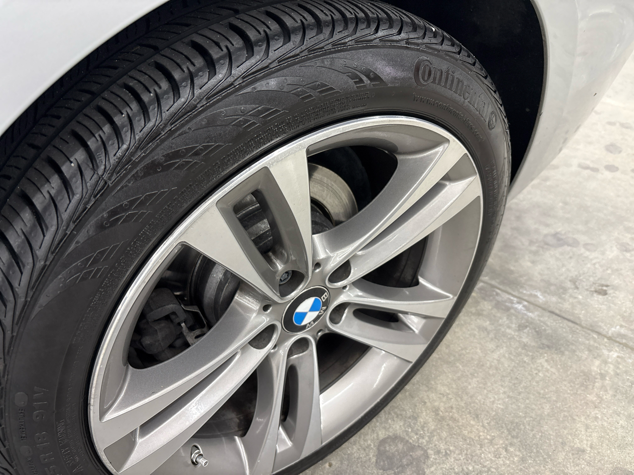 BMW 3 Series 330i 2017