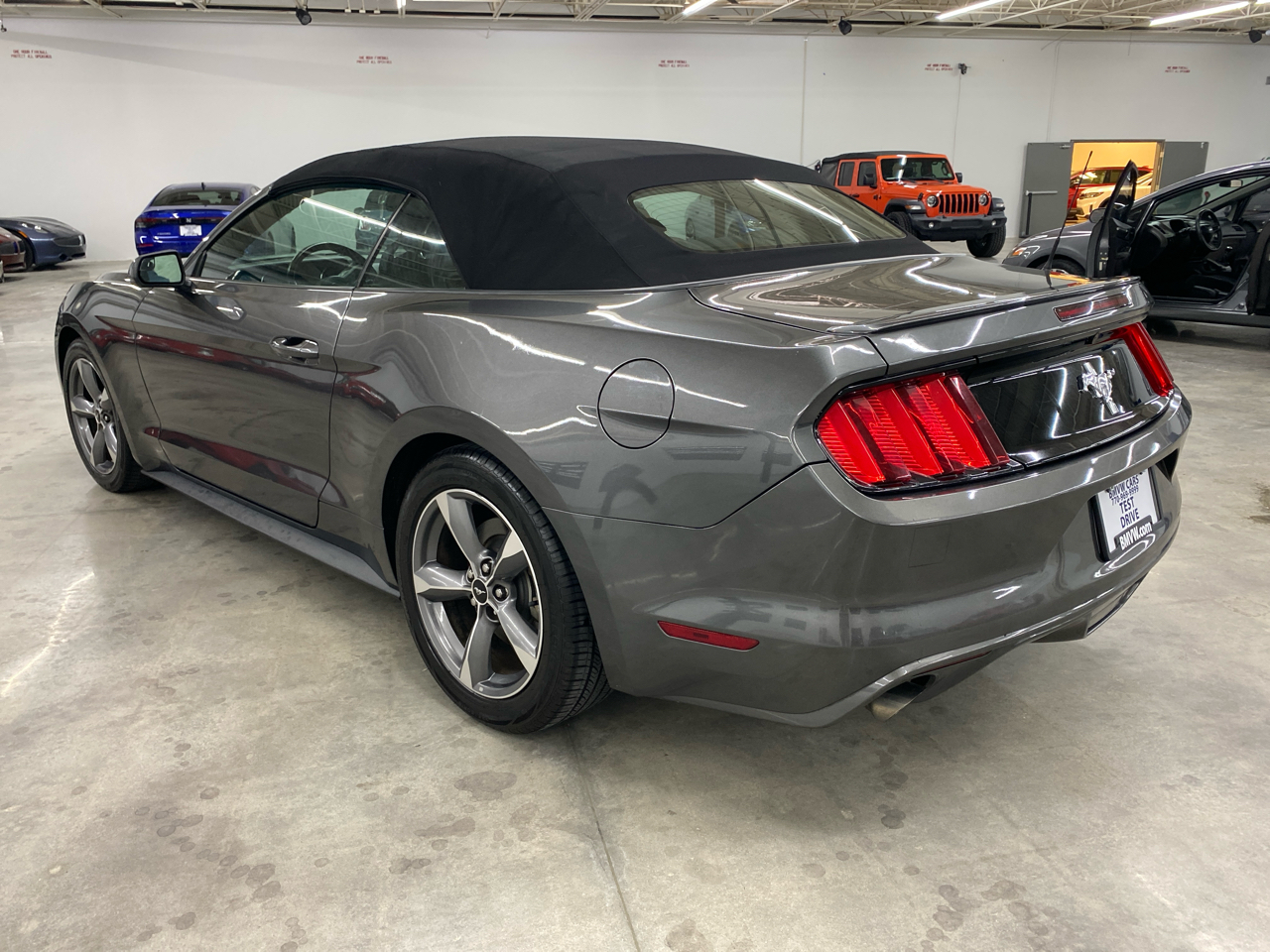 Ford Mustang 2dr Conv V6 2016